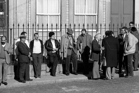 Sonntag in der kleinen Stadt.